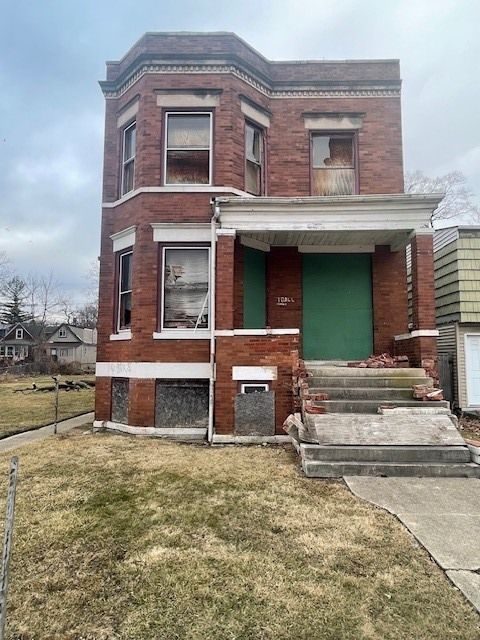 6606 S Carpenter Street — Chicago, IL 60621