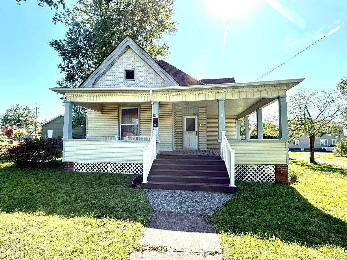811 Market Street, Marion, IL 62959