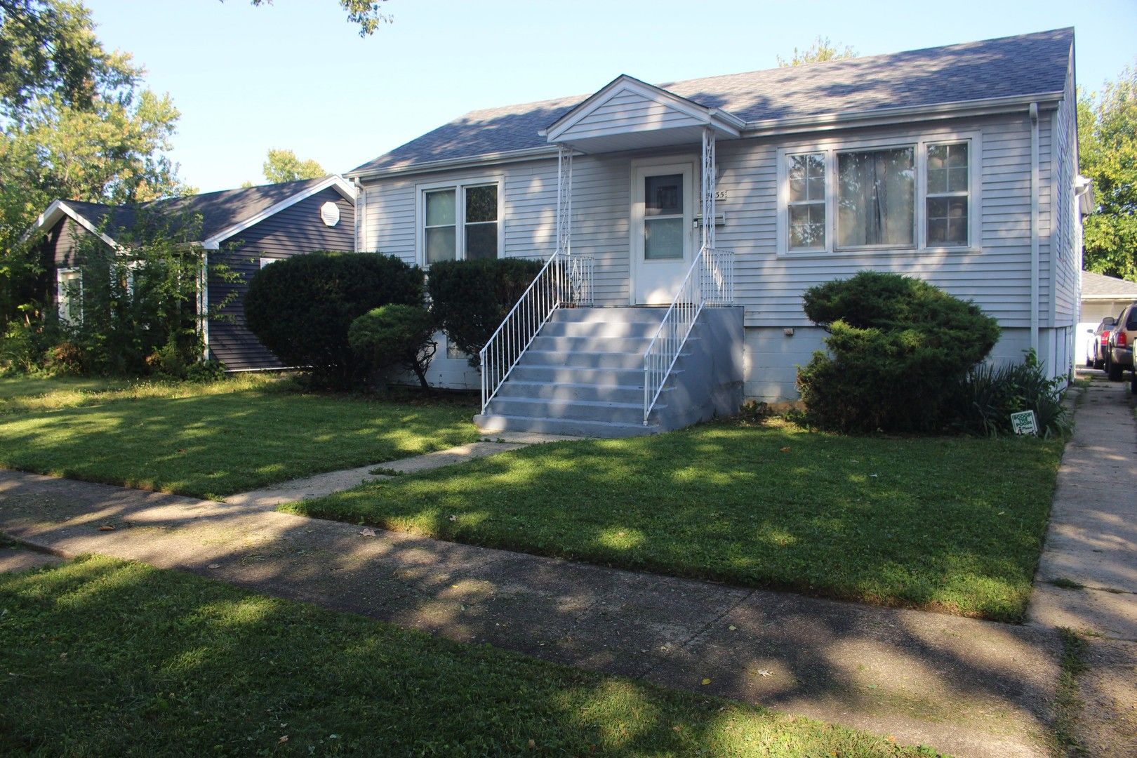 15035 Harding Avenue — Midlothian, IL 60445