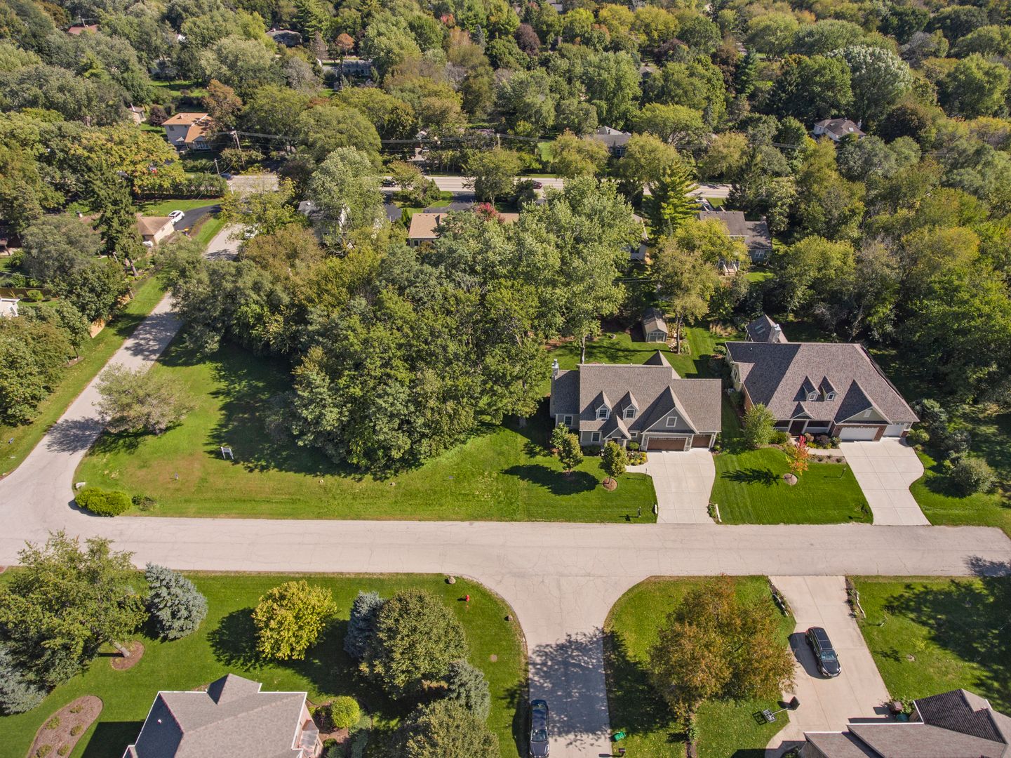 8794 Shade Tree Circle — Lakewood, IL 60014