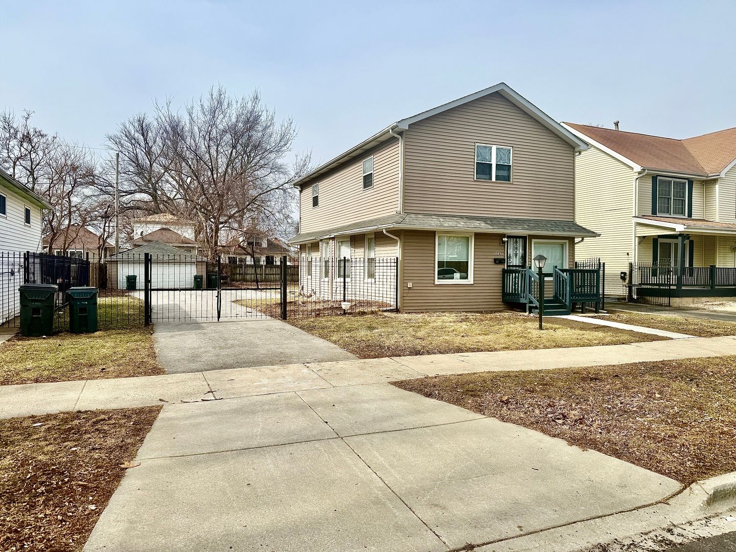324 22nd Avenue — Bellwood, IL 60104