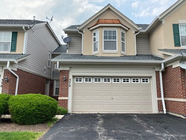 372 Pine Lake Circle — Vernon Hills, IL 60061