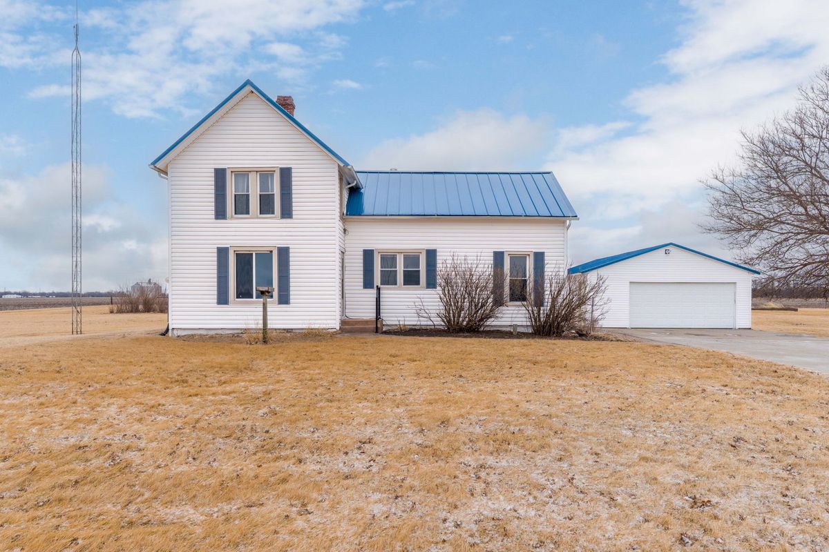 12596 200th Street, Orion, IL 61273