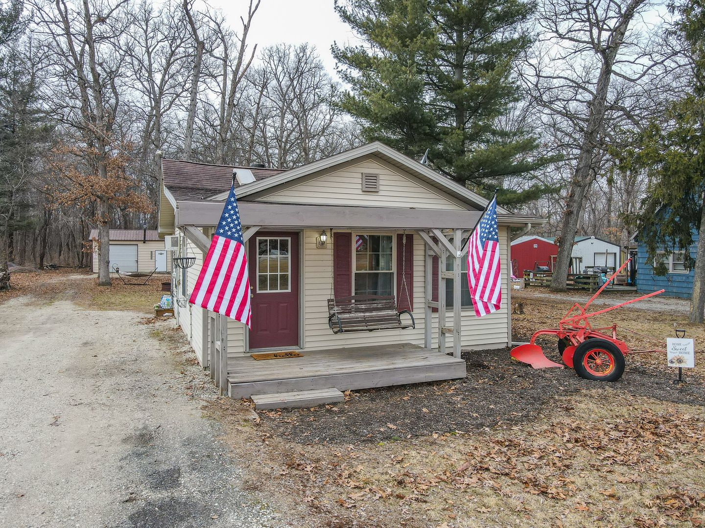 2821 Shadow Road — Momence, IL 60954