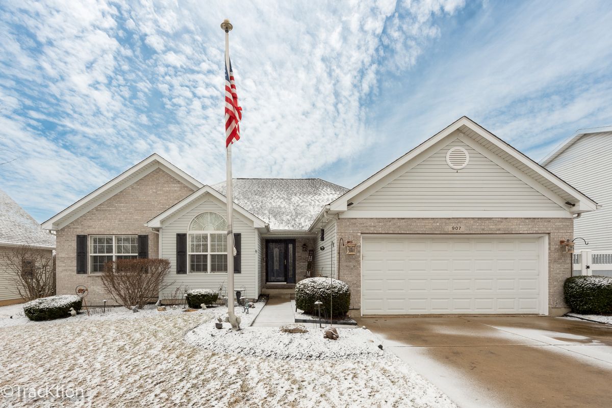 907 Broadway Avenue, Winthrop Harbor, IL 60096