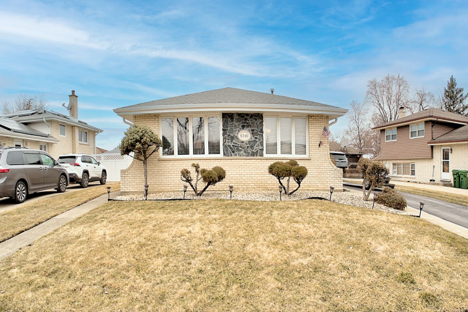 6346 W 90th Street — Oak Lawn, IL 60453