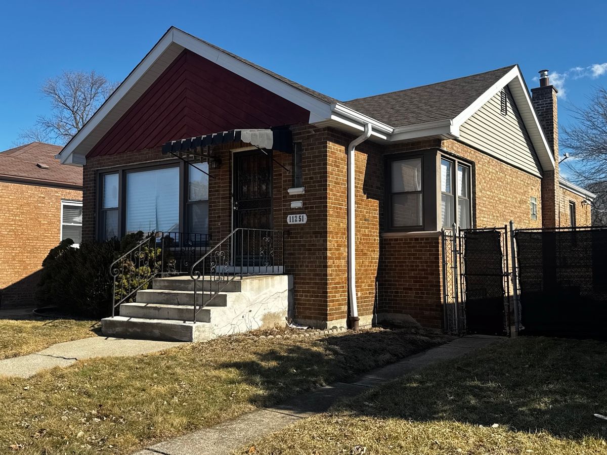 11251 Peoria Street, Chicago, IL 60643