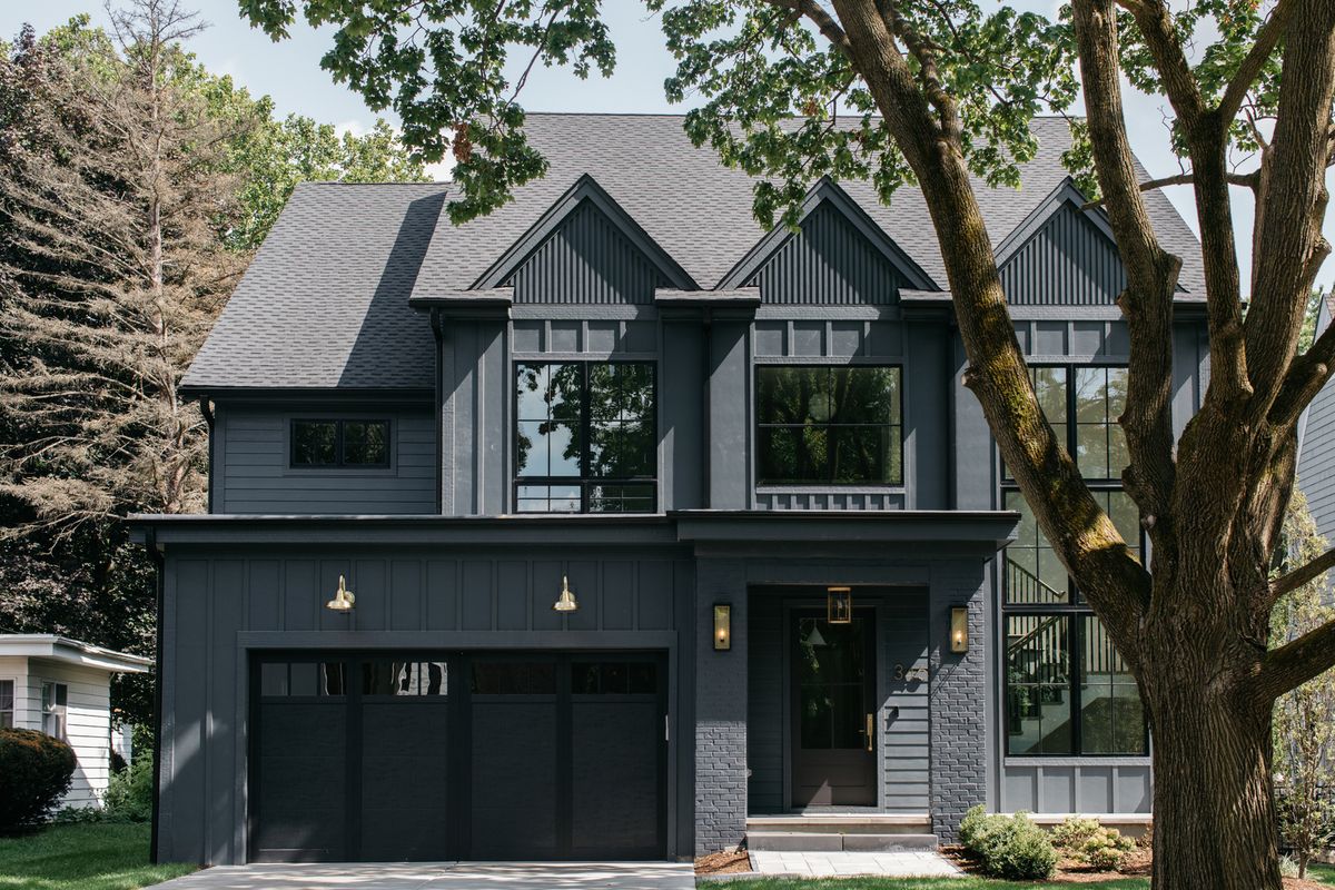 837 Loomis Street, Naperville, IL 60563