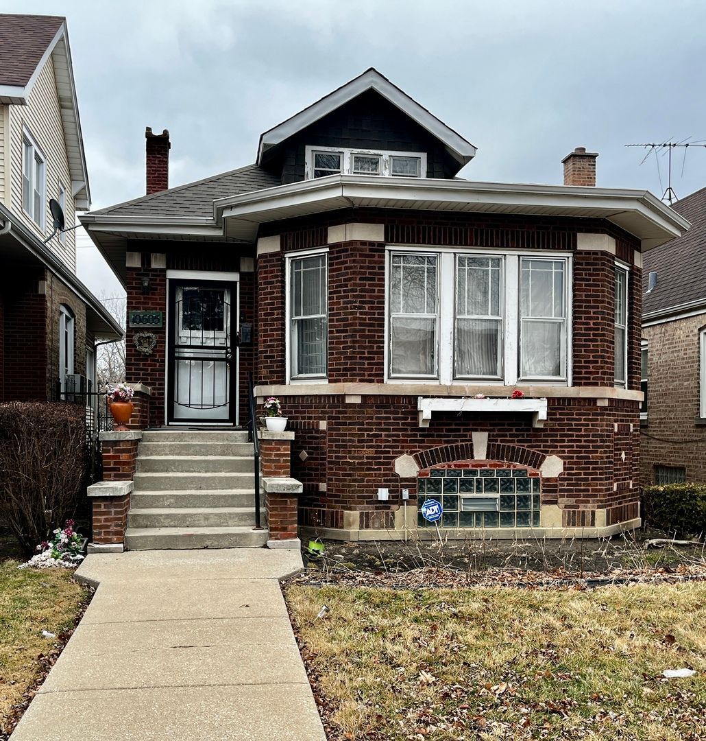 10605 Eggleston Avenue, Chicago, IL 60628