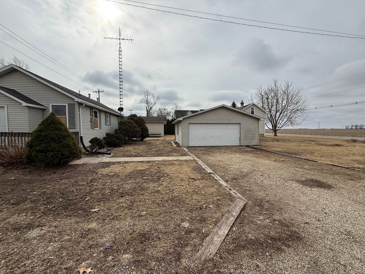 431 W Cedar Street, Ladd, IL 61329