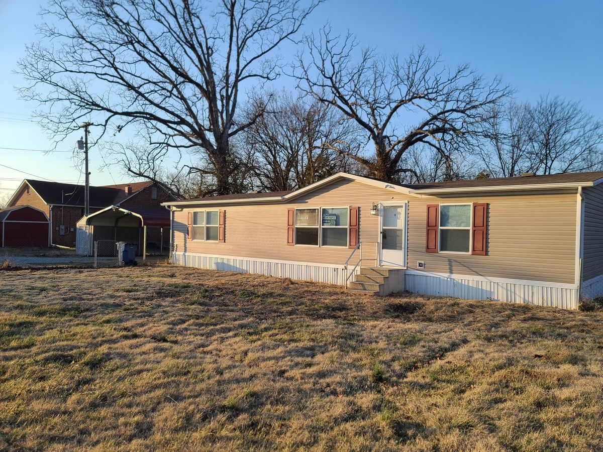 303 Seba Street, Hurst, IL 62949