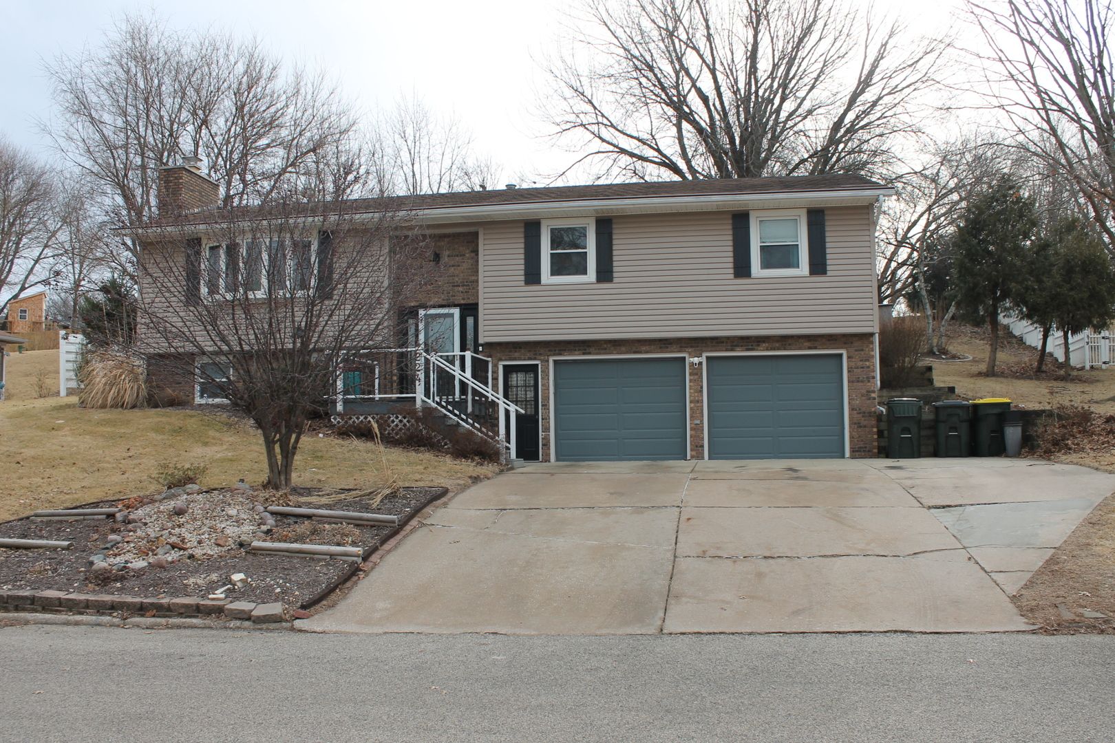 224 Pin Oak Drive — Geneseo, IL 61254