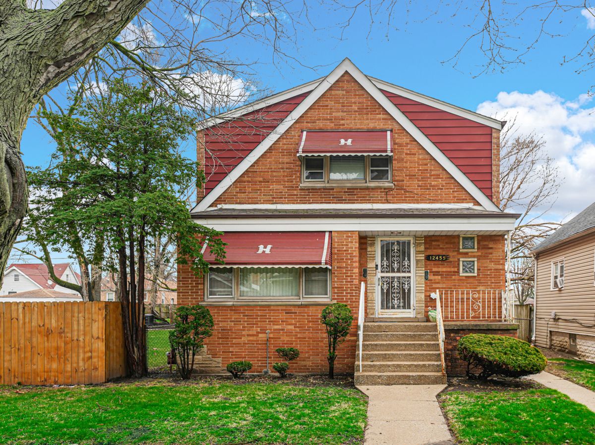 12455 Normal Street, Chicago, IL 60628