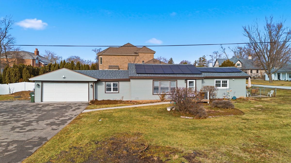 100 Pratt Boulevard, Roselle, IL 60172