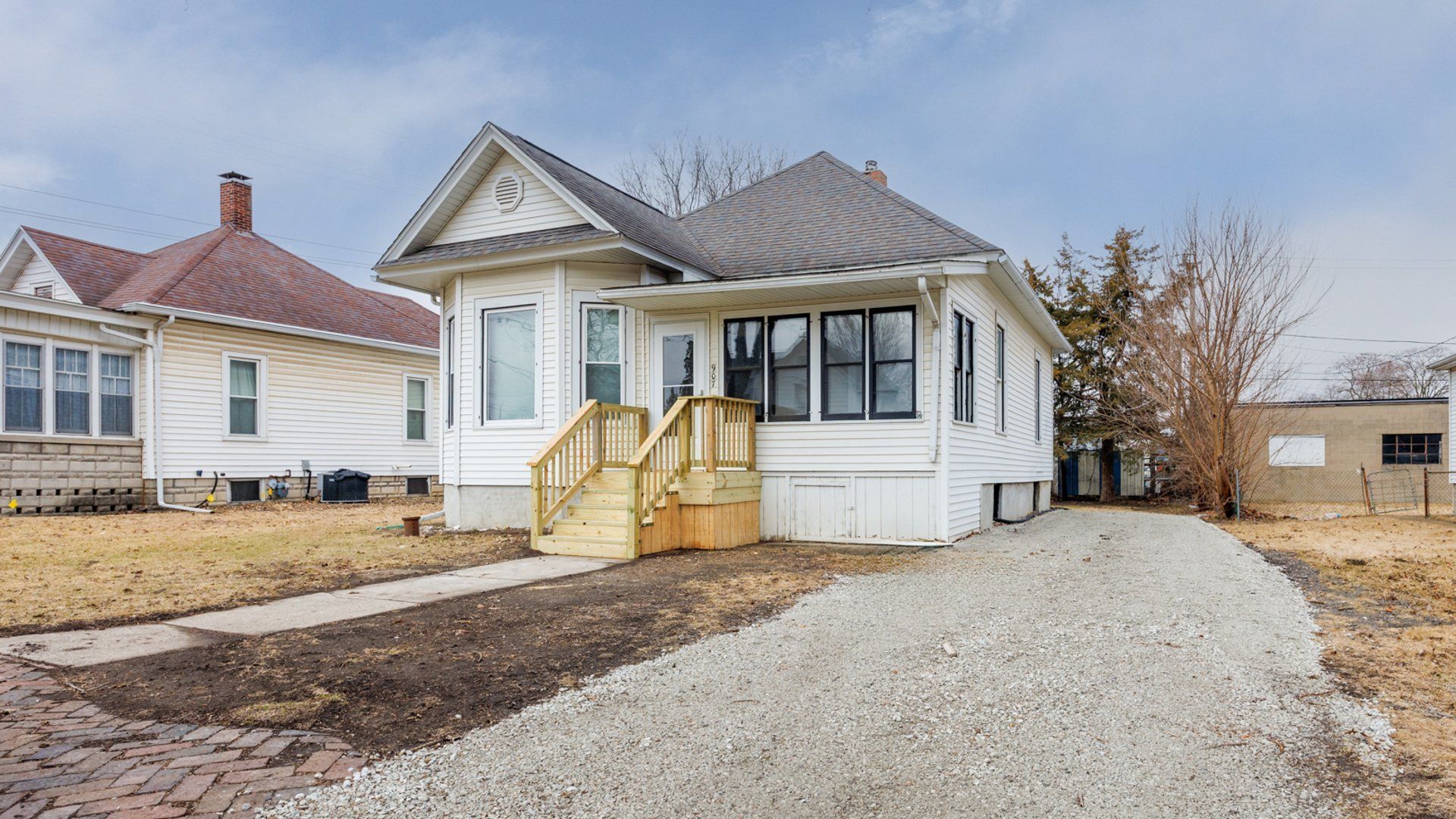 907 E Madison Street — Pontiac, IL 61764