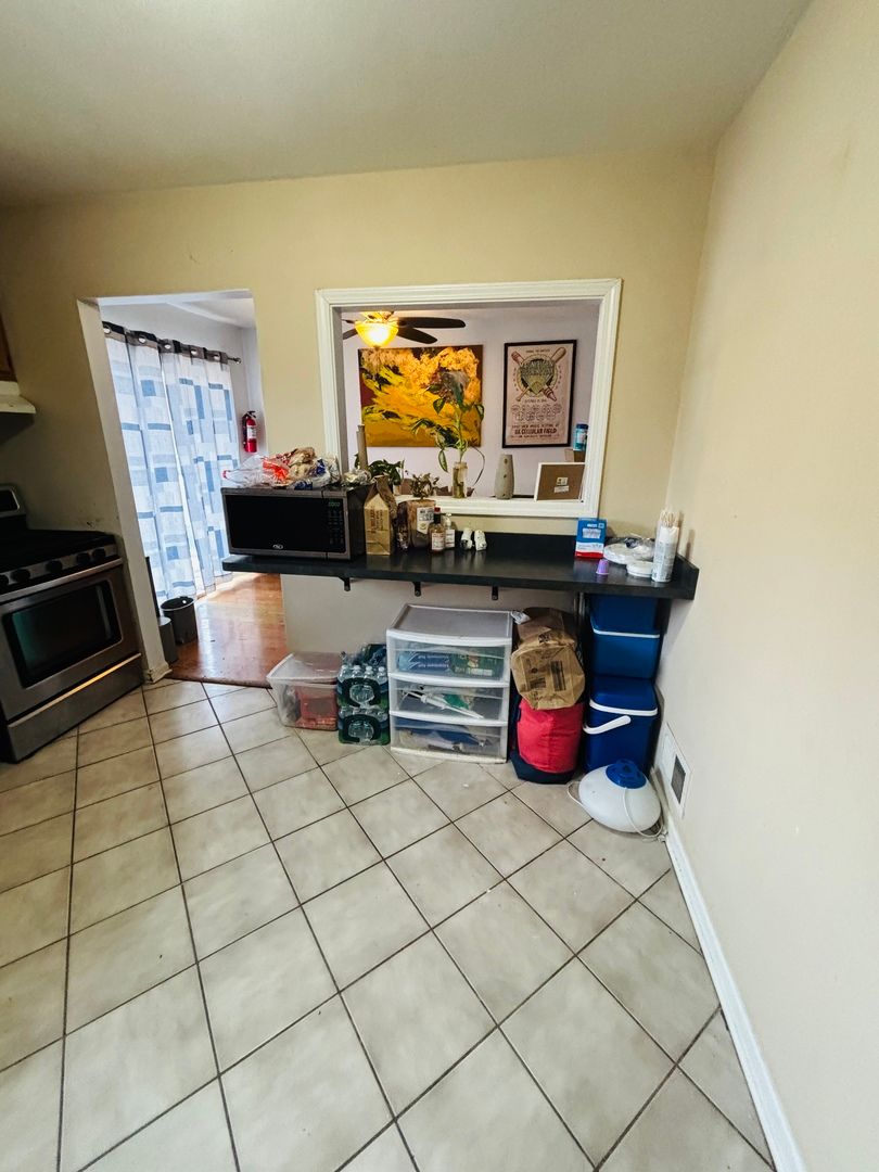 807 Union Drive, University Park, IL 60484