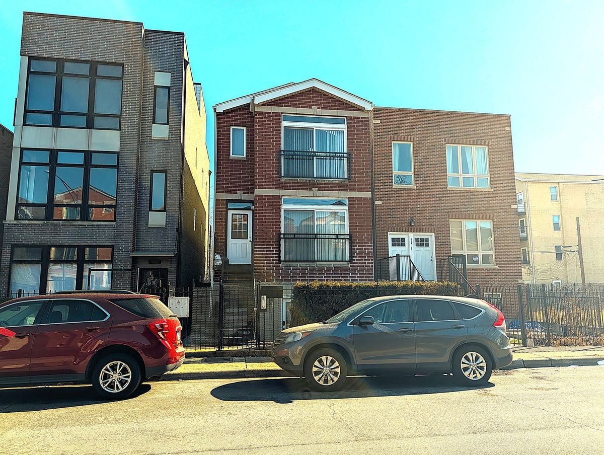 515 Campbell Avenue, Chicago, IL 60612