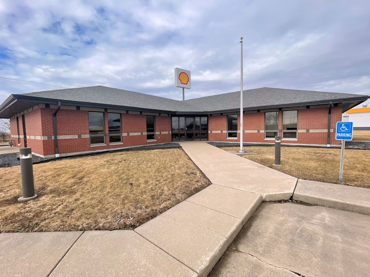 448 Lake Lida Lane — Rochelle, IL 61068