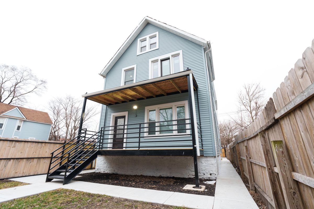 6921 Eggleston Avenue, Chicago, IL 60621