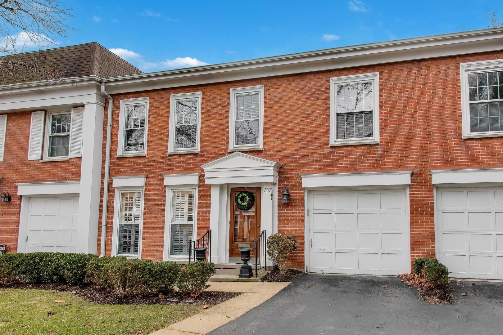 737 York Court — Northbrook, IL 60062