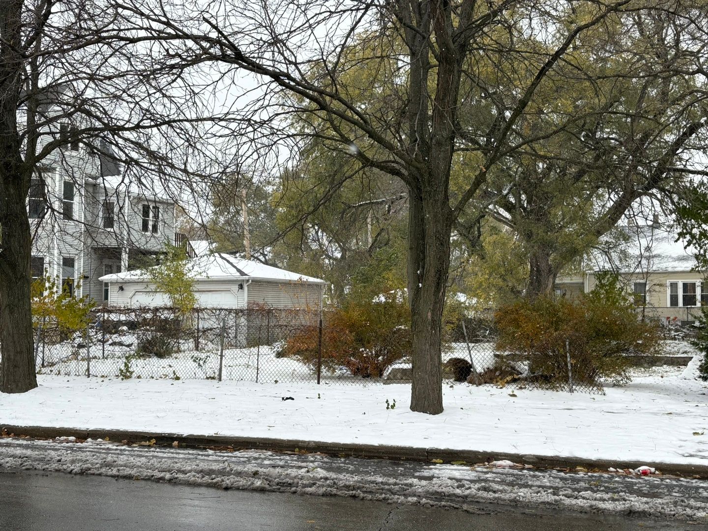 1418 E 76th Street — Chicago, IL 60619