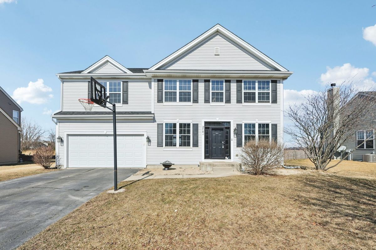 2741 Haydn Street, Woodstock, IL 60098