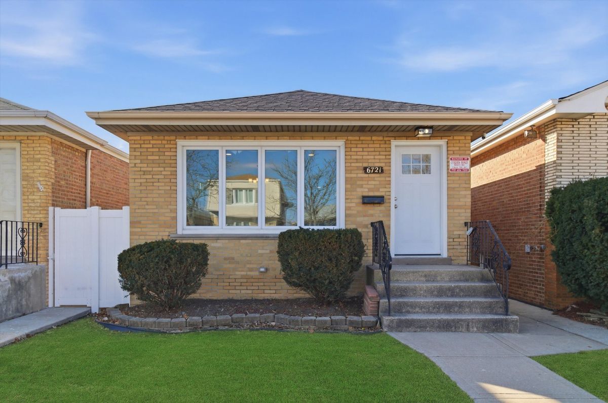 6721 63rd Street, Chicago, IL 60638