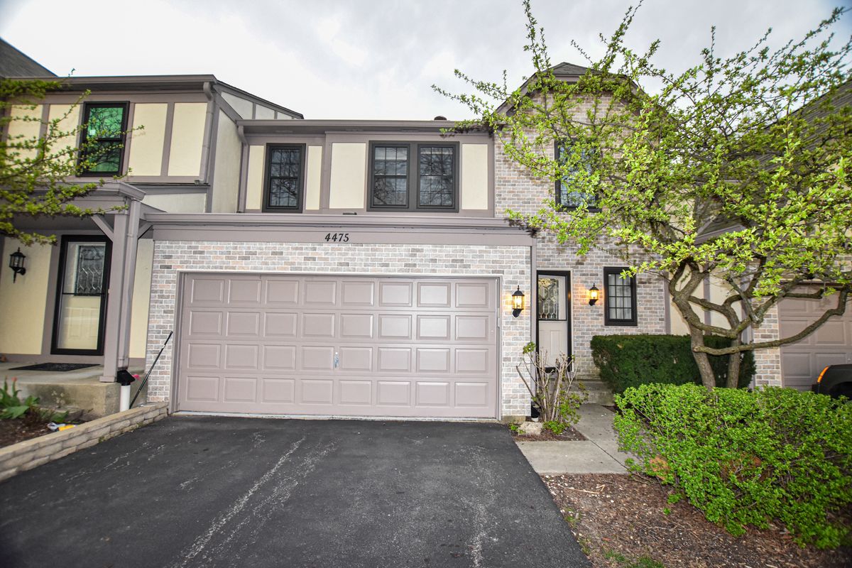 4475 Olmstead Drive, Hoffman Estates, IL 60192