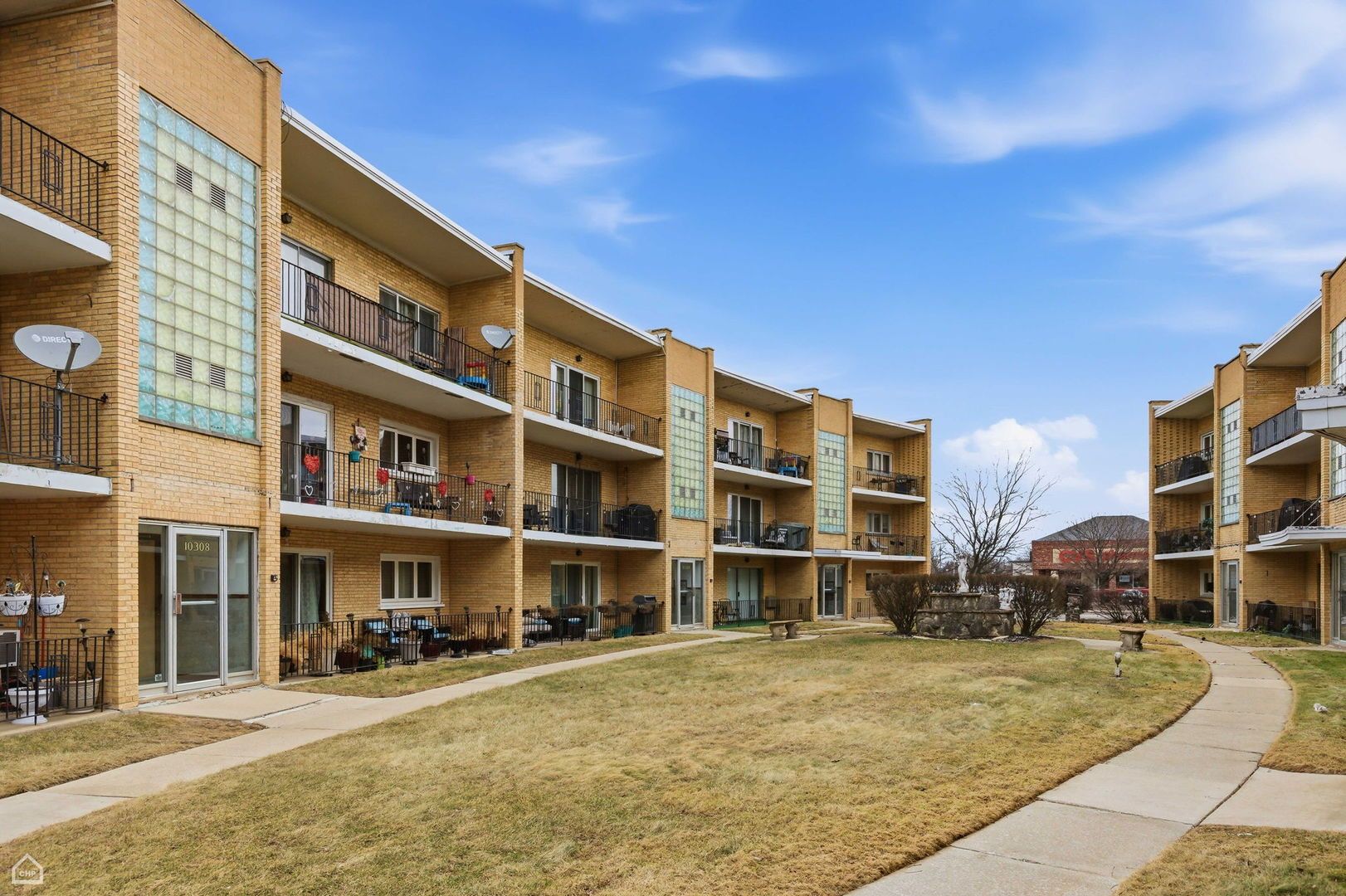 10300 S Pulaski Road #110A — Oak Lawn, IL 60453