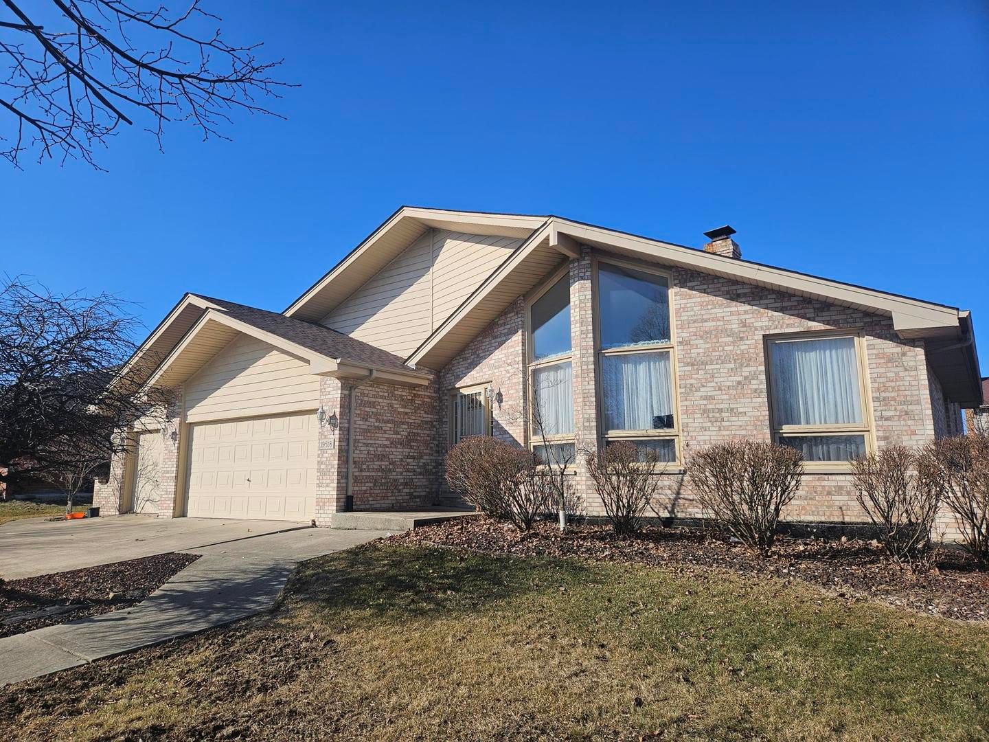 19518 Ridgemont Drive — Tinley Park, IL 60487