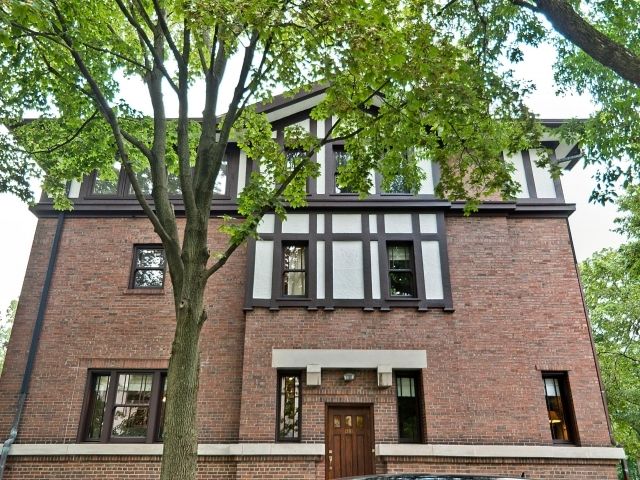 1201 E 56th Street — Chicago, IL 60637