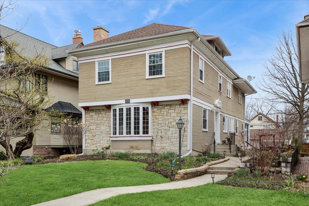426 Scoville Avenue, Oak Park, IL 60302