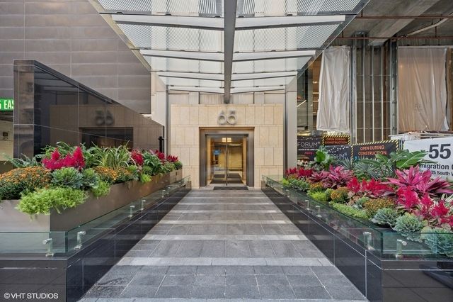 65 E Monroe Street #4623 — Chicago, IL 60603