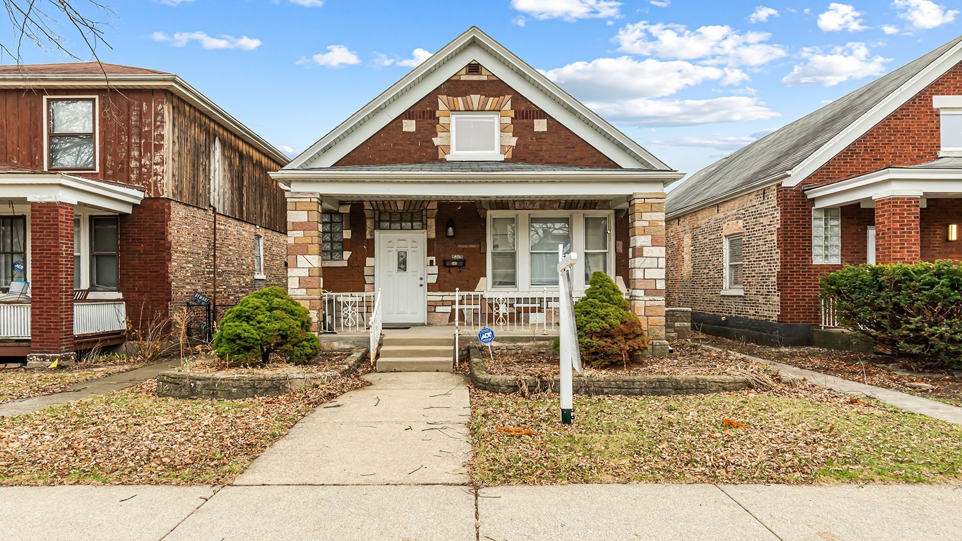 2315 Harvey Avenue — Berwyn, IL 60402