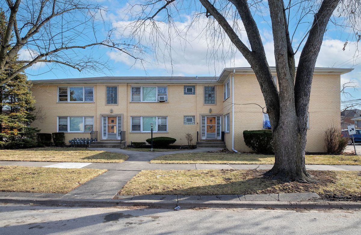 9 Home Avenue, Park Ridge, IL 60068