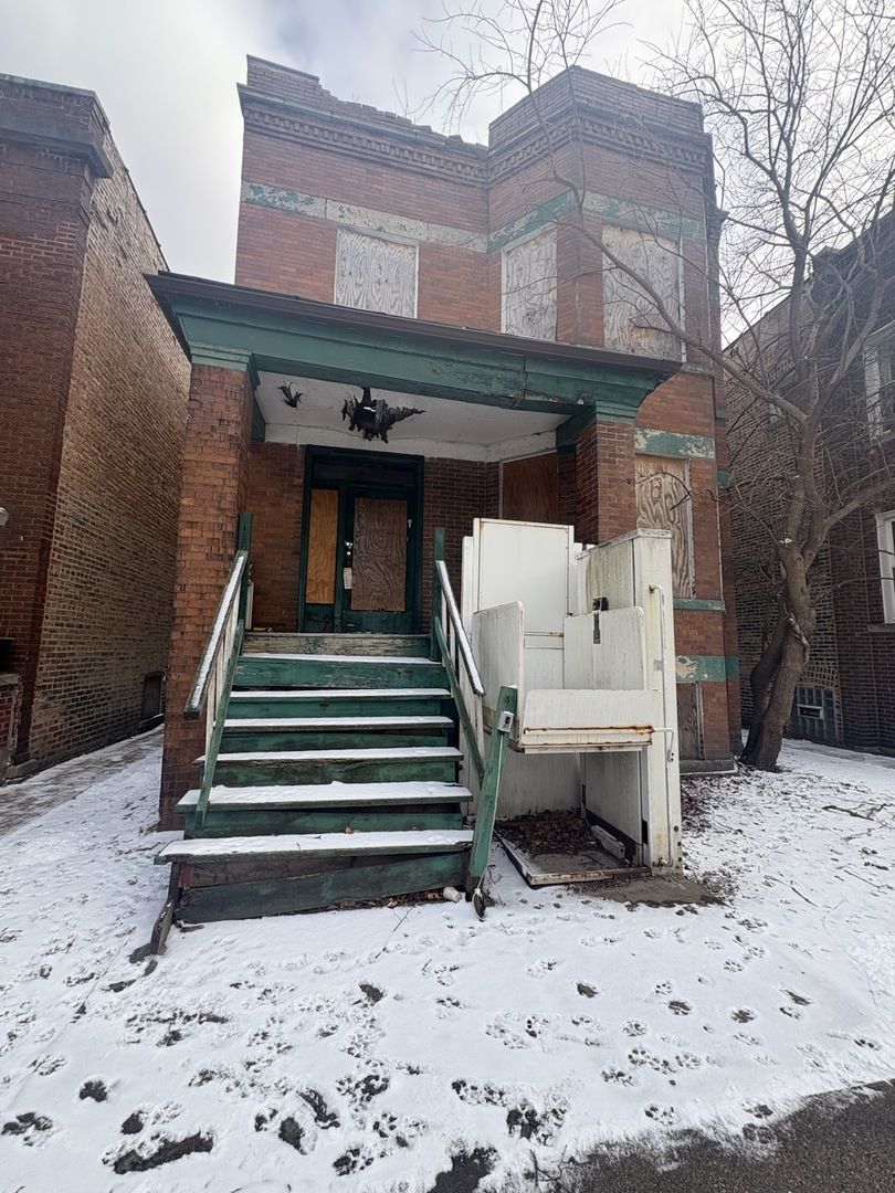 6337 S Ada Street — Chicago, IL 60636