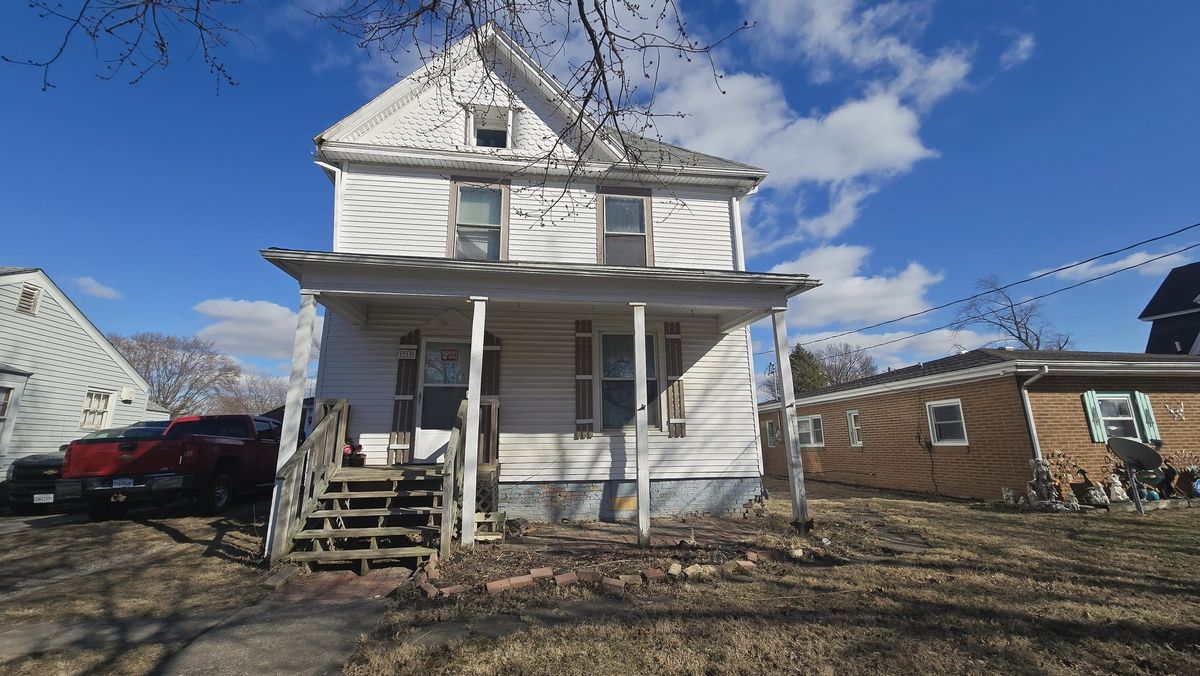 718 5th Street, Hoopeston, IL 60942