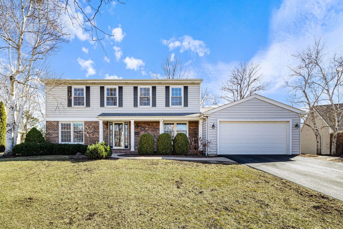 1125 Skylark Drive, Palatine, IL 60067