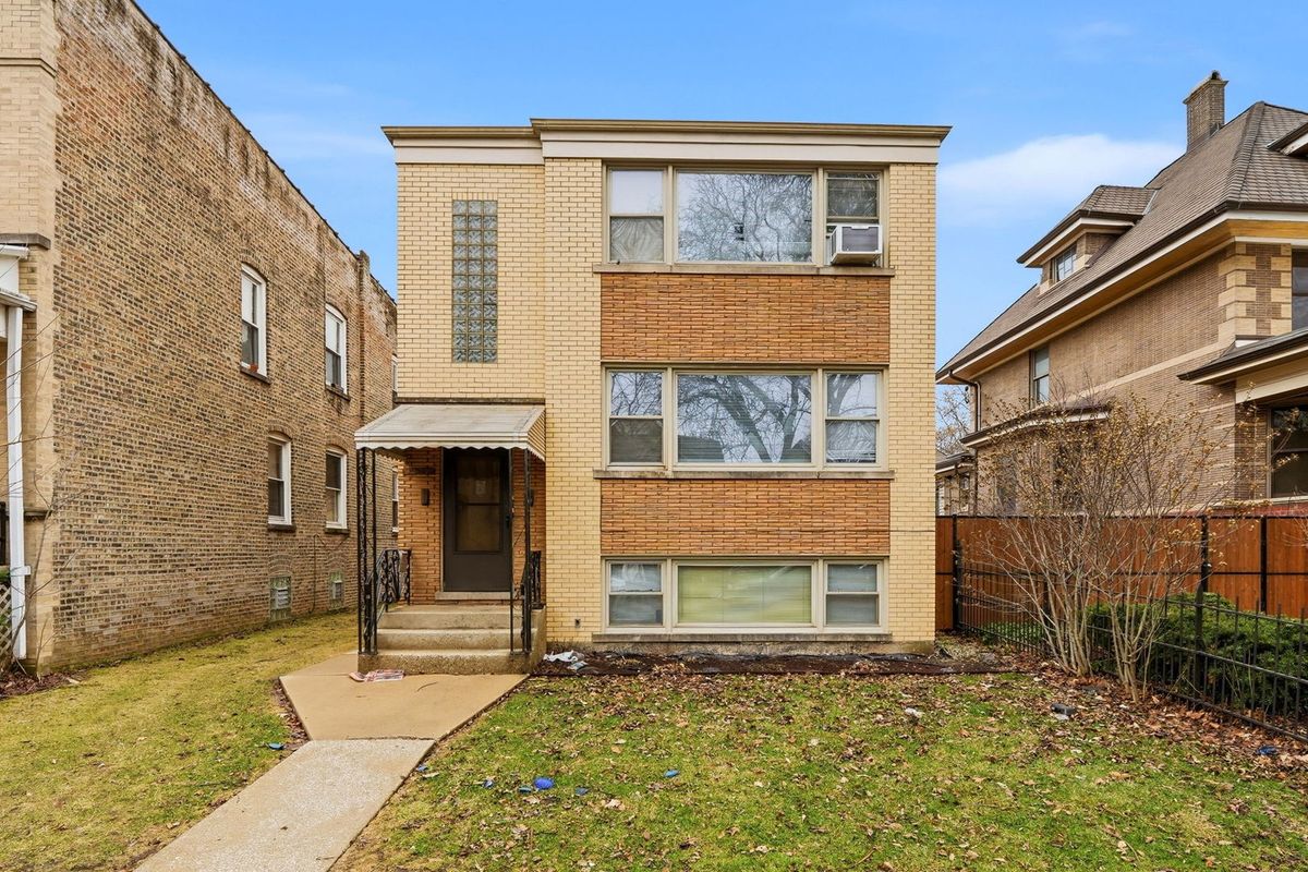 4428 Tripp Avenue, Chicago, IL 60630
