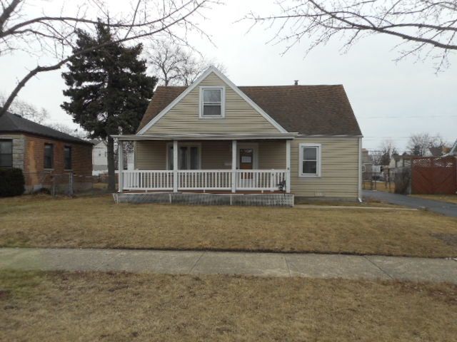 221 Dickens Avenue, Northlake, IL 60164