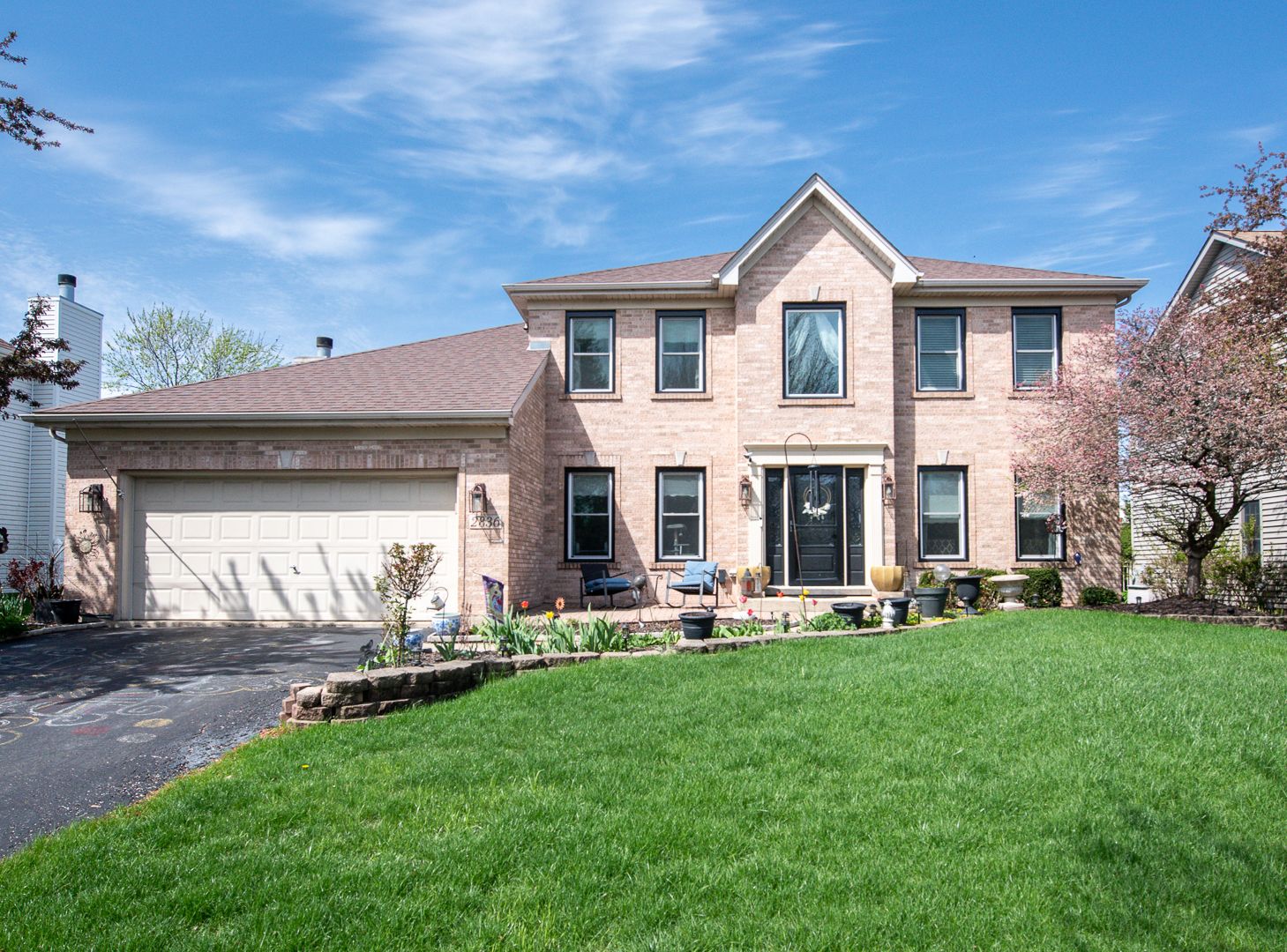 2836 Fairhauser Court — Naperville, IL 60564