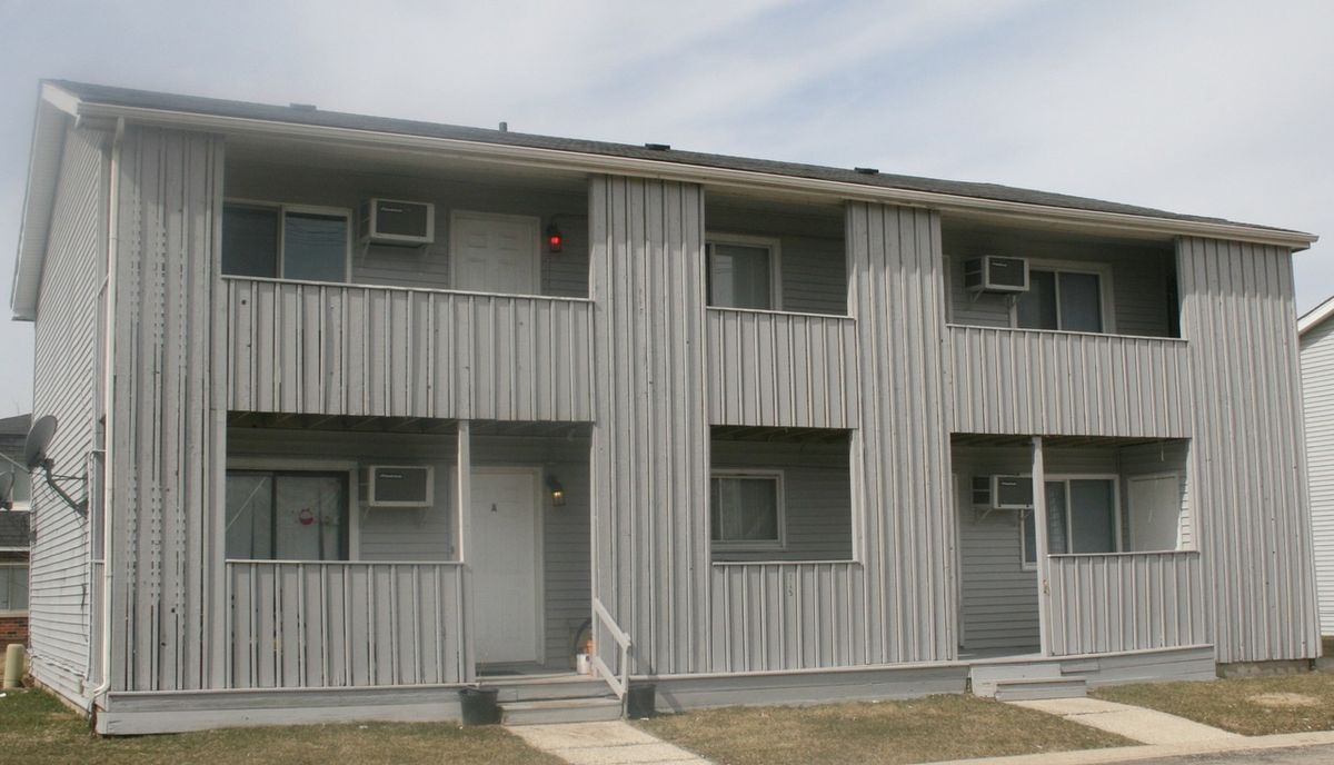 115 Harbor Drive, Oswego, IL 60543