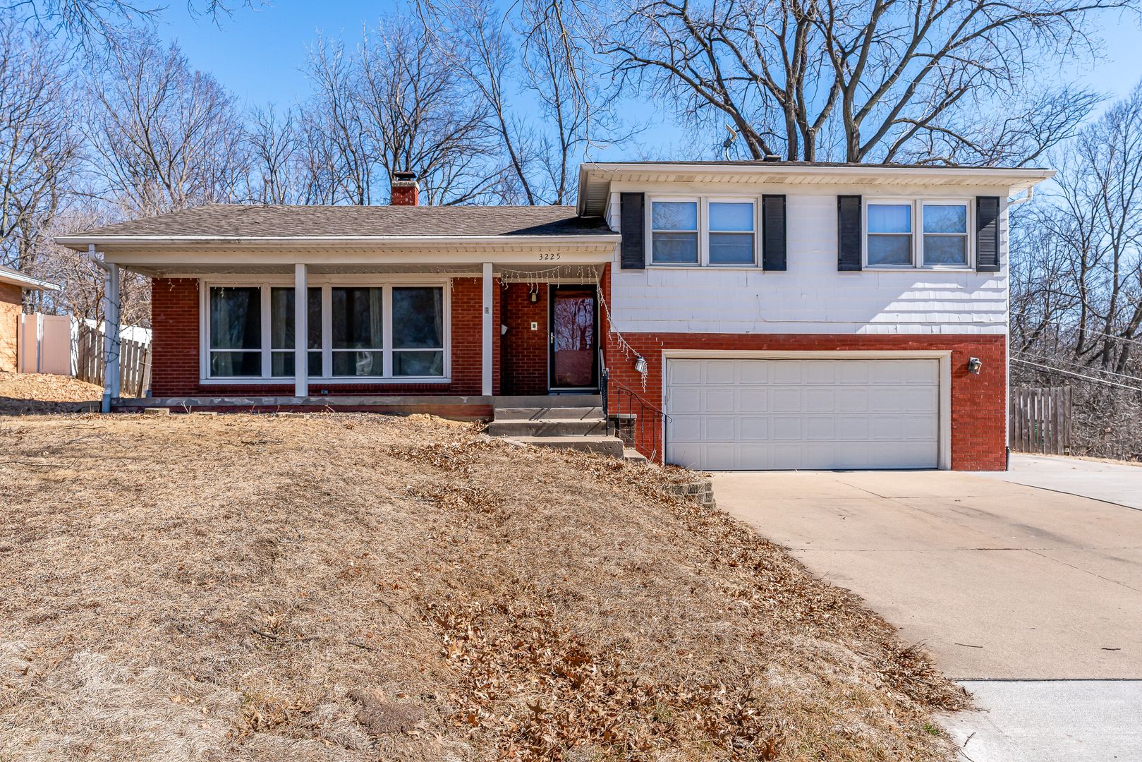 3225 28th Street Court — Rock Island, IL 61201