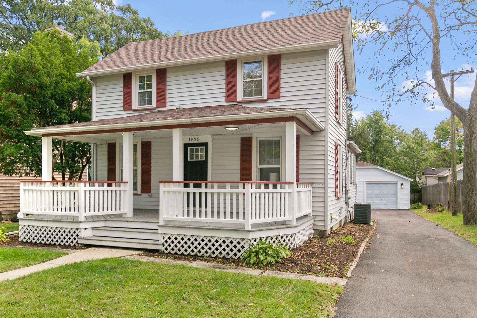 1525 Burr Oak Road — Homewood, IL 60430