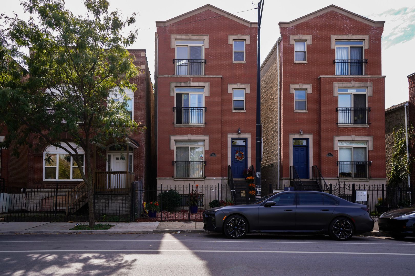 2665 W Warren Boulevard #3 — Chicago, IL 60612