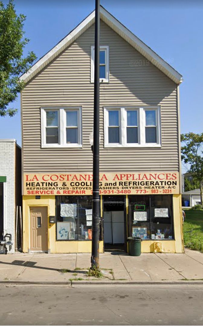 3508 W Armitage Avenue — Chicago, IL 60647