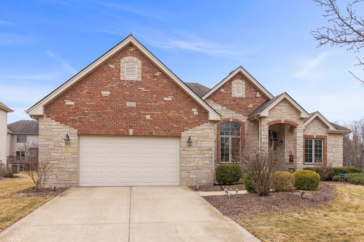204 Amherst Circle, Oswego, IL 60543
