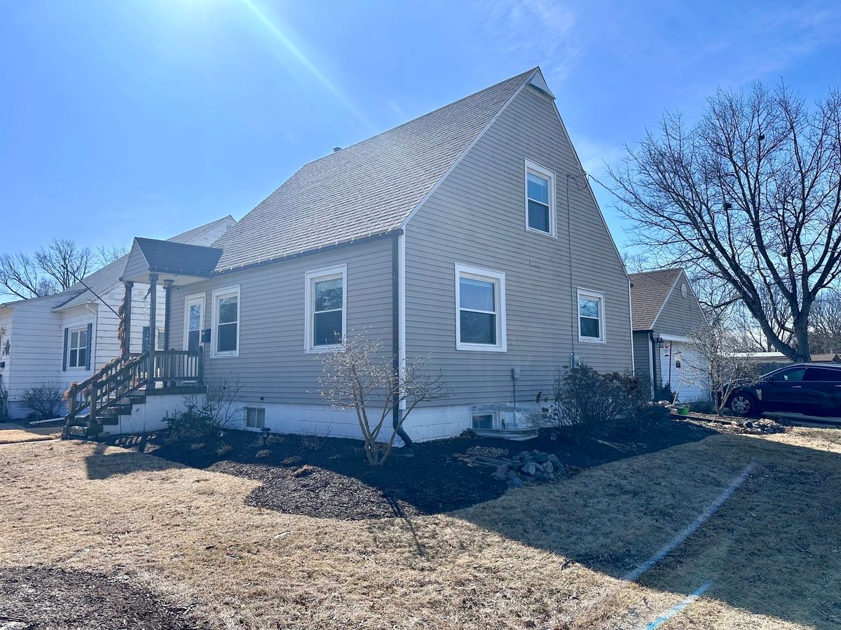 1825 18th Avenue, Sterling, IL 61081