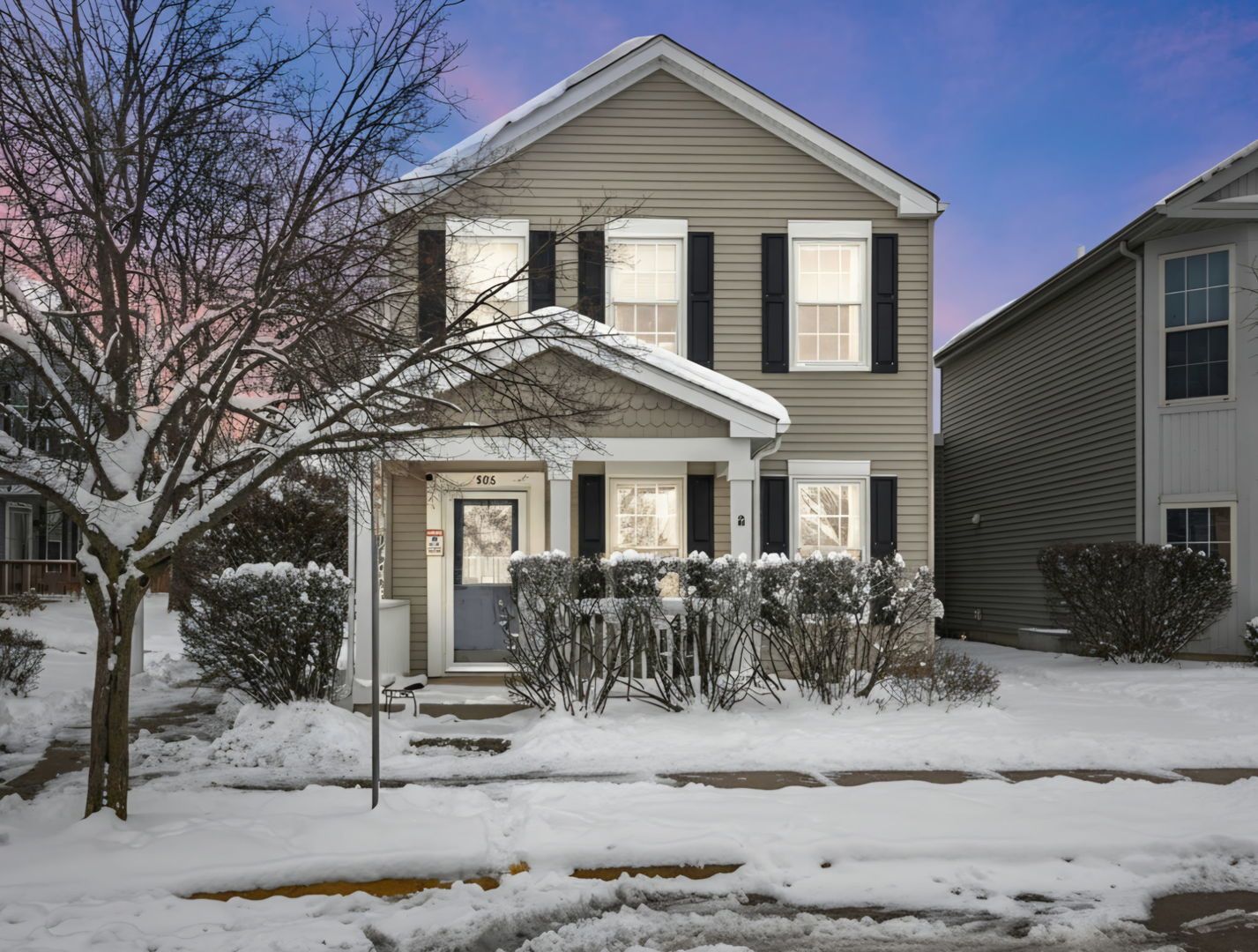 986 Four Seasons Boulevard #986 — Aurora, IL 60504