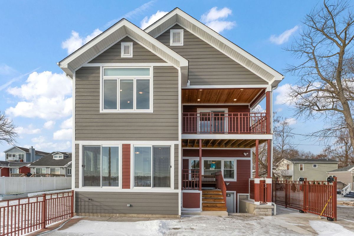 8515 132nd Avenue, Cedar Lake, IN 46303